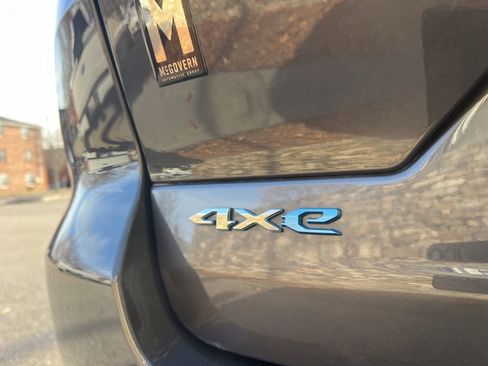 Used 2023 Jeep Grand Cherokee Overland image 9