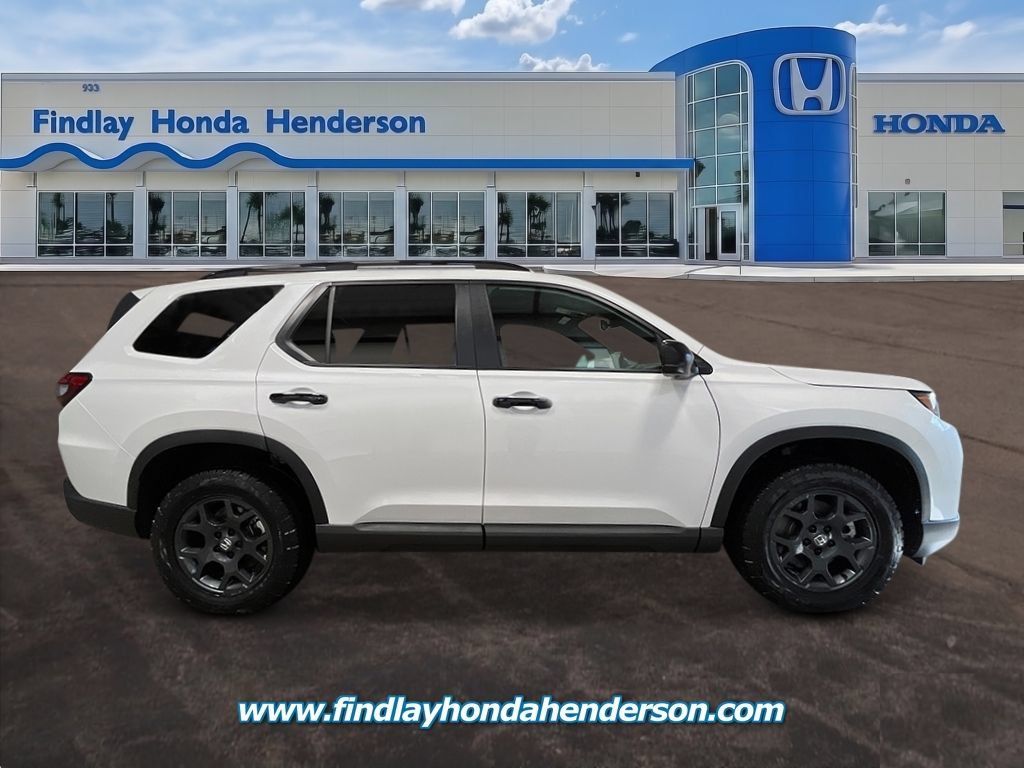 New 2026 Honda Pilot TrailSport image 8