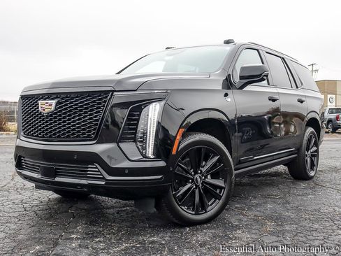 Used 2025 Cadillac Escalade Sport image 2