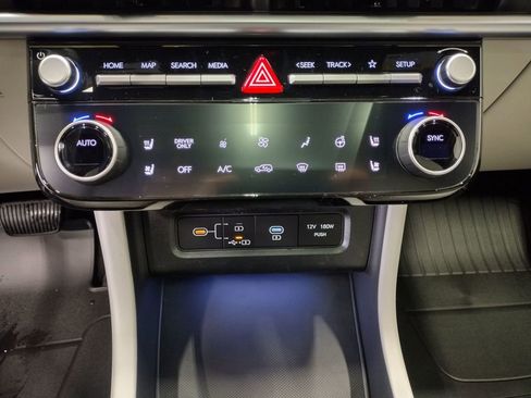 New 2026 Hyundai Tucson Limited AWD/4WD image 36