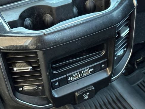 Used 2019 RAM 2500 Laramie AWD/4WD image 43