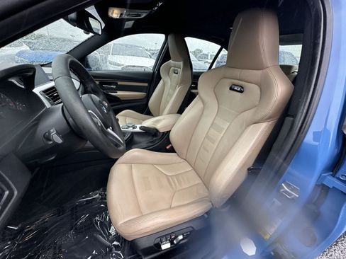 Used 2018 BMW M3 RWD image 21