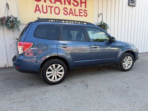Used 2012 Subaru Forester 2.5X Premium AWD/4WD image 4