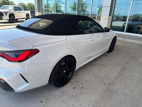 Used 2024 BMW 430i Convertible w/ M Sport Package RWD image 18