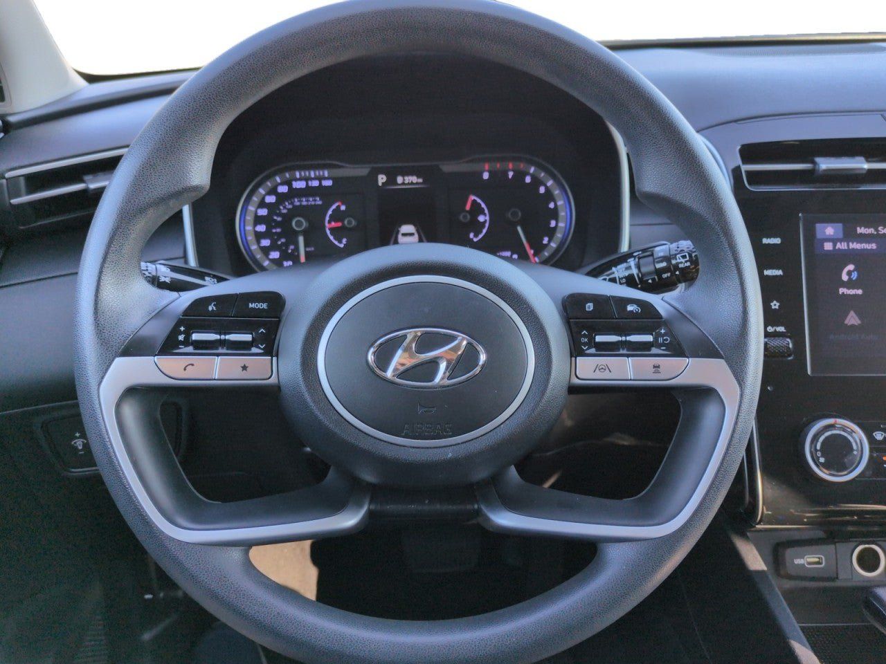 Used 2022 Hyundai Tucson SEL FWD image 16