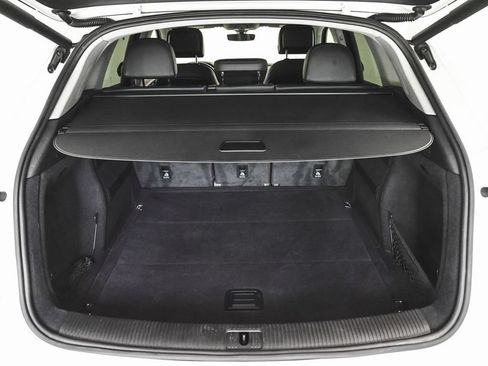 Used 2018 Audi Q5 2.0T Premium Plus w/ Premium Plus Package AWD/4WD image 38