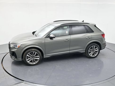 Used 2025 Audi Q3 2.0T Premium AWD/4WD image 40