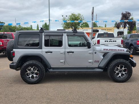 Used 2021 Jeep Wrangler Unlimited Rubicon AWD/4WD image 9