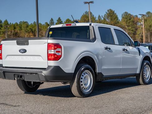 New 2026 Ford Maverick XL image 4