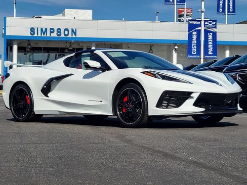 Used 2022 Chevrolet Corvette Stingray Preferred Cpe w/ Z51 Performance Package RWD image 34