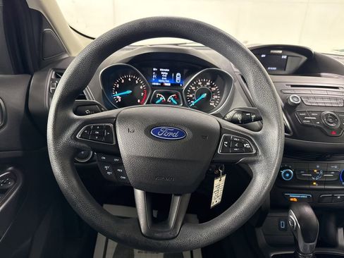 Used 2017 Ford Escape S image 21