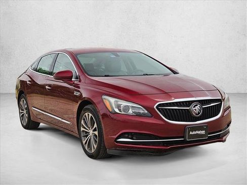 Used 2017 Buick LaCrosse Preferred FWD image 3