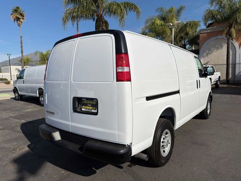 New 2025 Chevrolet Express 2500 w/ Driver Convenience Package image 8