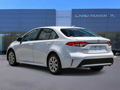 Used 2022 Toyota Corolla LE FWD image 6