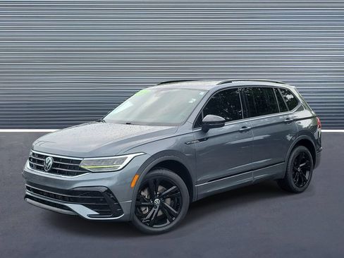 Used 2023 Volkswagen Tiguan SE R-Line FWD image 1