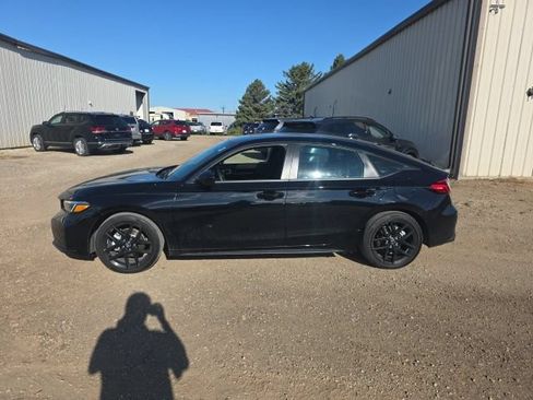 Used 2026 Honda Civic Sport image 3