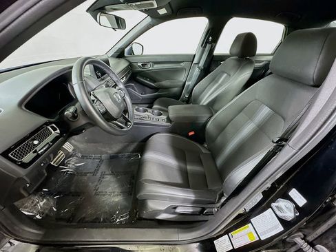 Used 2025 Honda Civic Sport image 15