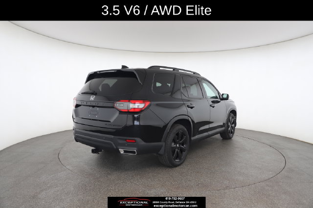 Used 2024 Honda Pilot Elite image 18