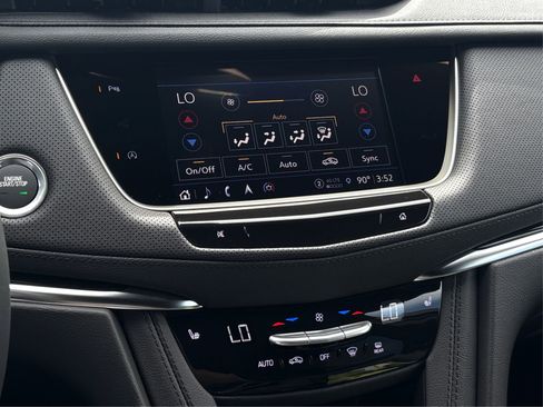 New 2025 Cadillac XT5 Premium Luxury image 26