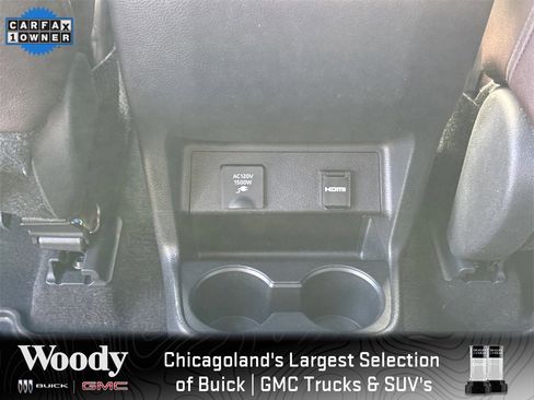 Used 2023 Toyota Sienna Platinum image 29