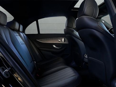 Used 2021 Mercedes-Benz E 350 Sedan w/ Premium Package image 56