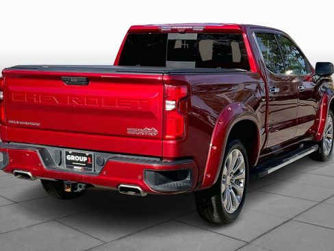 Used 2020 Chevrolet Silverado 1500 High Country w/ Technology Package image 12