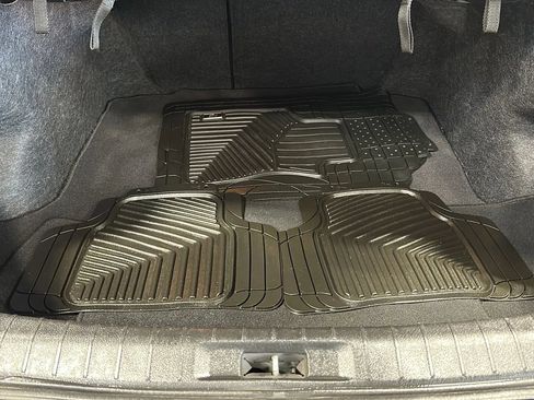 Used 2021 Nissan Maxima 3.5 SV w/ Floor Mat Group FWD image 13