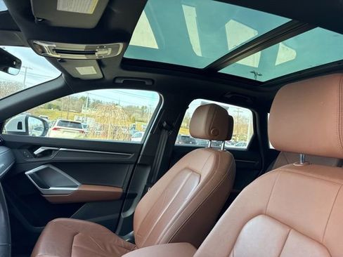 Used 2024 Audi Q3 2.0T Premium image 27