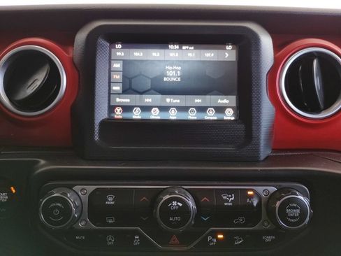 Used 2020 Jeep Wrangler Unlimited Rubicon w/ Safety Group AWD/4WD image 33