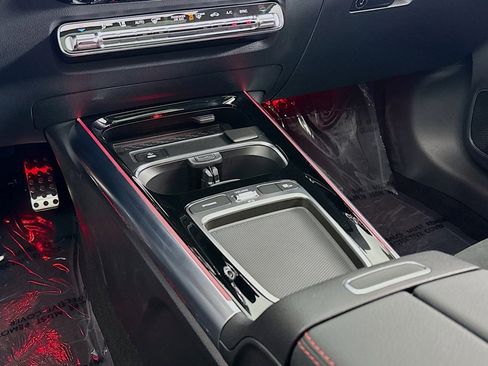 New 2026 Mercedes-Benz GLA 35 AMG 4MATIC image 5