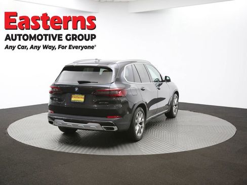 Used 2022 BMW X5 xDrive40i w/ Premium Package image 45