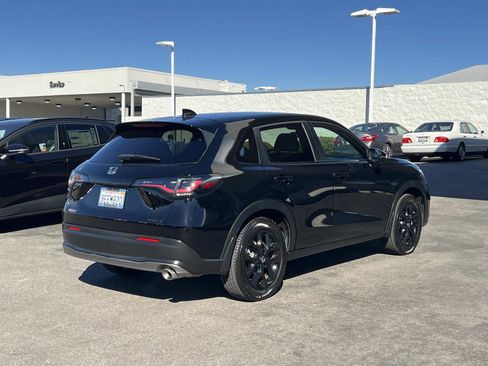 Certified 2023 Honda HR-V Sport image 23