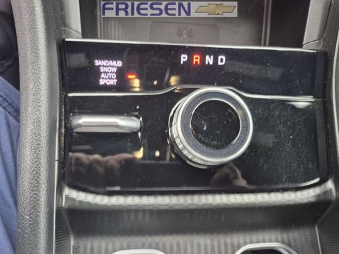 Used 2024 Jeep Grand Cherokee L Limited w/ Luxury Tech Group II image 24