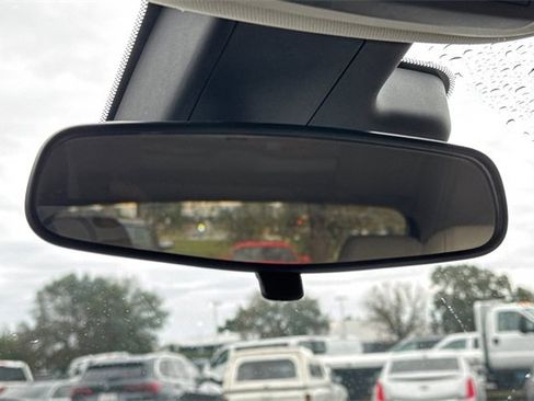 Used 2022 Buick Encore GX Preferred w/ Sport Touring Package image 25