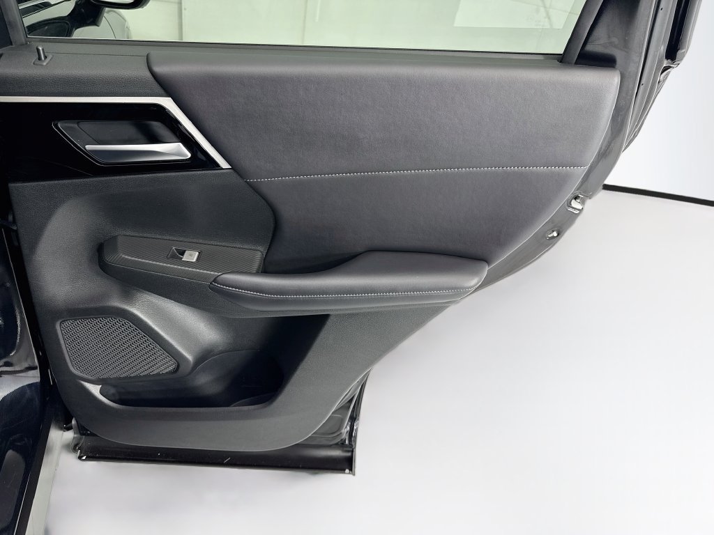 Used 2024 Mitsubishi Outlander SE FWD image 26