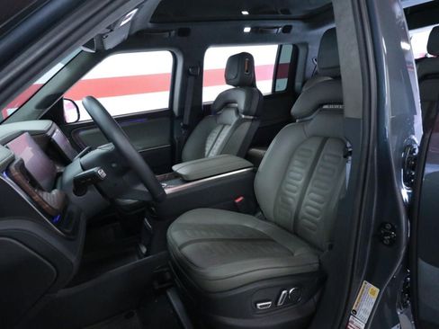 Used 2024 Rivian R1S Adventure Dual AWD/4WD image 16