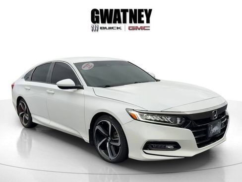 Used 2018 Honda Accord Sport image 1