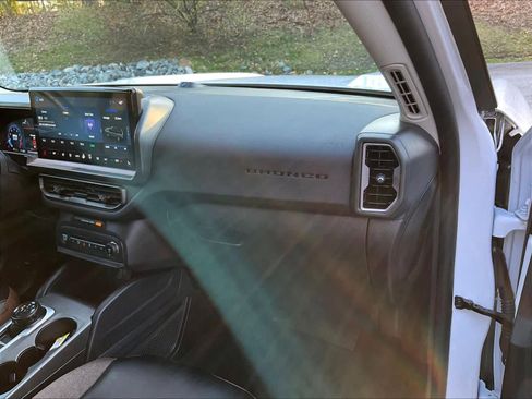 Used 2025 Ford Bronco Sport Outer Banks w/ Outer Banks Tech Package+ image 13