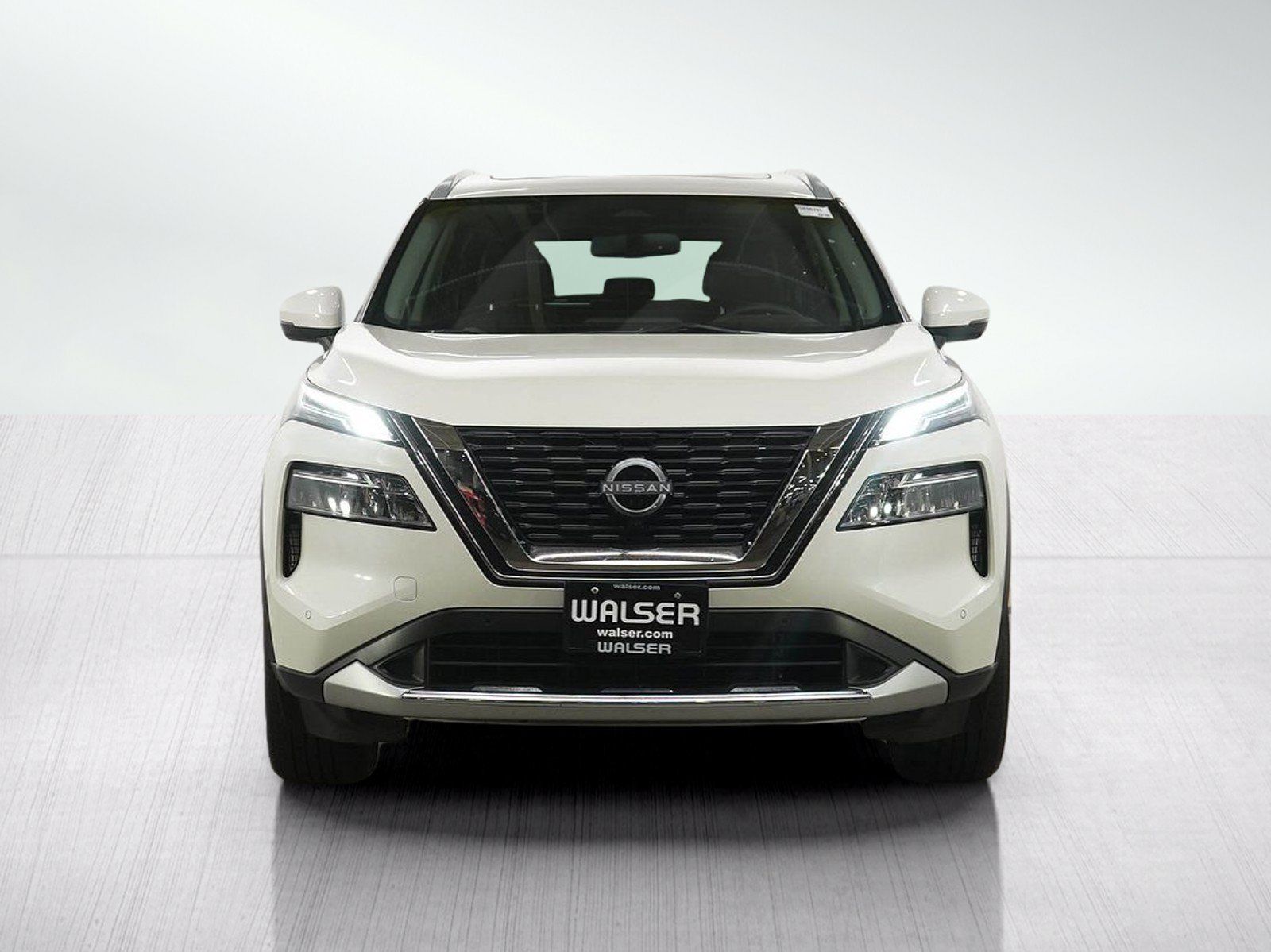 Used 2023 Nissan Rogue Platinum AWD/4WD image 8