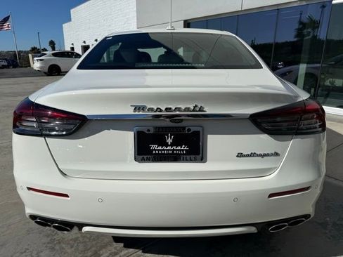 Certified 2022 Maserati Quattroporte GT image 8