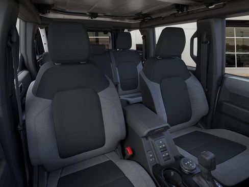 New 2026 Ford Bronco 4-Door AWD/4WD image 14