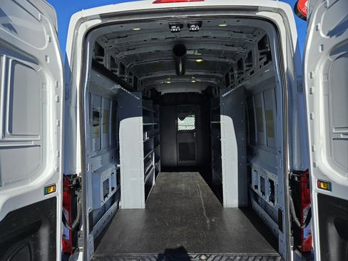 Used 2016 Ford Transit 250 148 High Roof Extended image 18