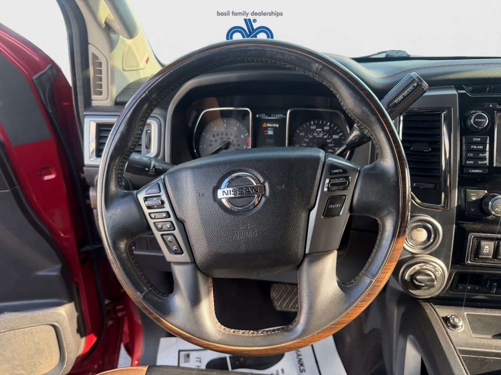 Used 2017 Nissan Titan Platinum Reserve AWD/4WD image 13
