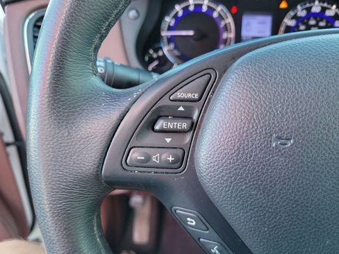 Used 2016 INFINITI QX50 2WD w/ Premium Plus Package image 31