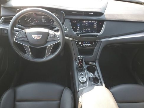Used 2024 Cadillac XT5 Luxury AWD/4WD image 27
