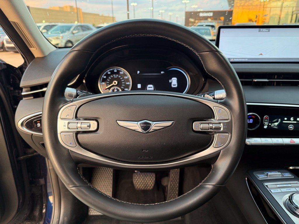 Used 2025 Genesis GV70 2.5T AWD/4WD image 15