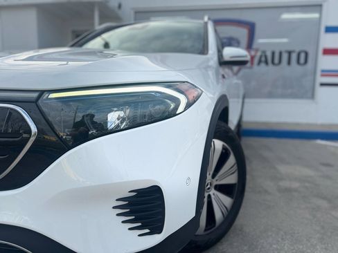 Used 2023 Mercedes-Benz EQB 250+ EQB250+ w/ Exclusive Package image 4