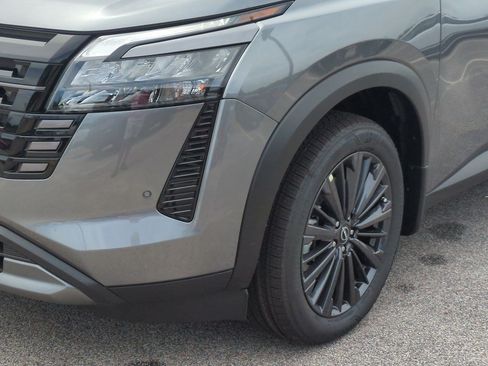 New 2026 Nissan Pathfinder SL w/ SL Premium Package FWD image 10