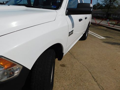 Used 2018 RAM 1500 Tradesman w/ Popular Equipment Group AWD/4WD image 11