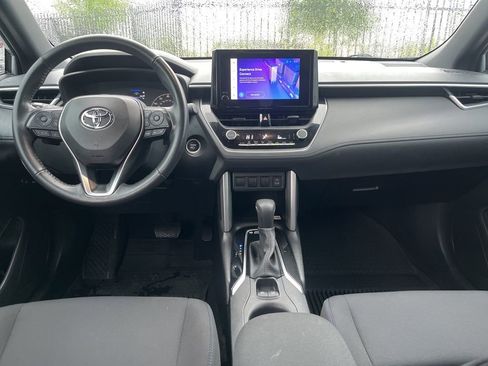 Used 2023 Toyota Corolla Cross AWD Hybrid image 16